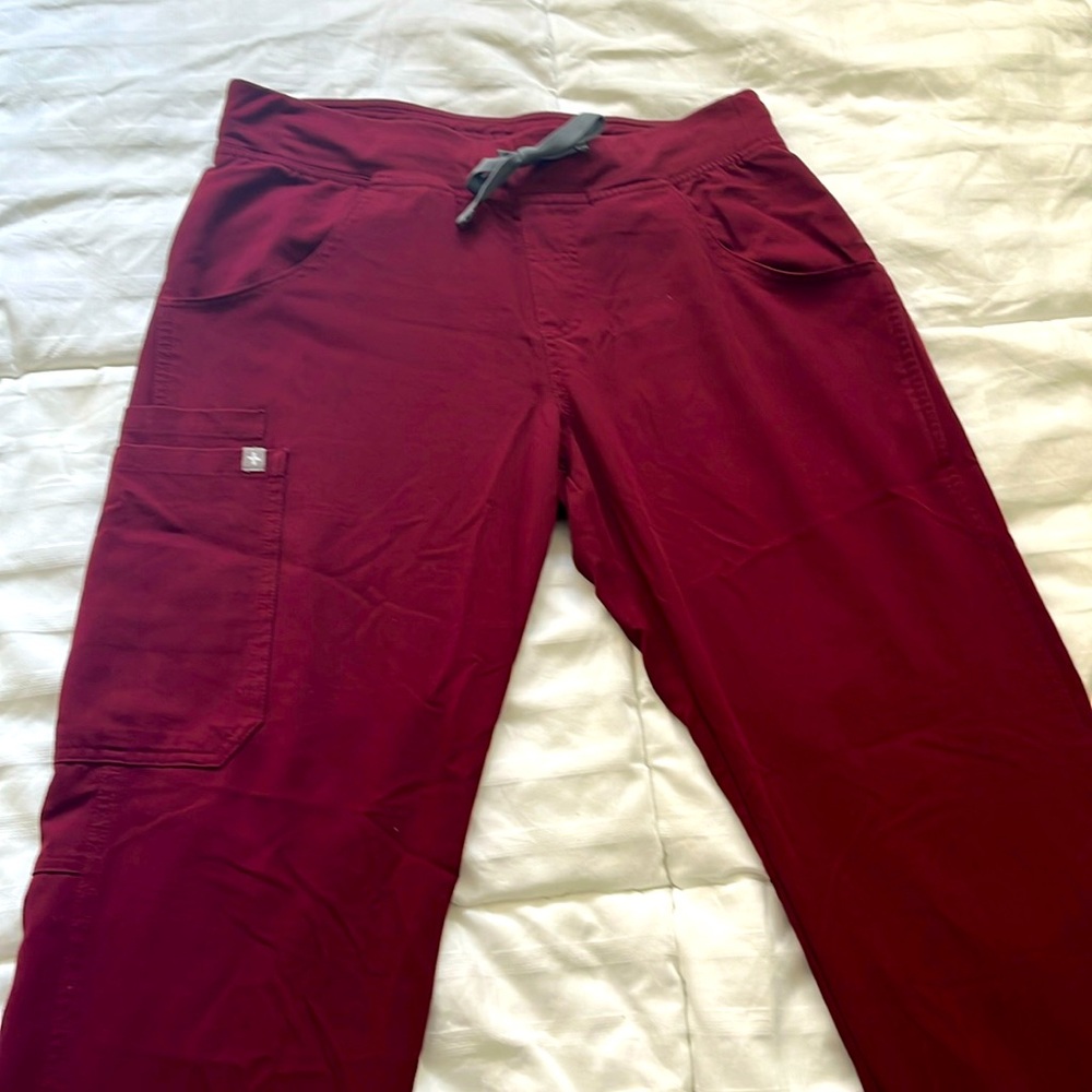 Maroon Small Figs Scrub pants